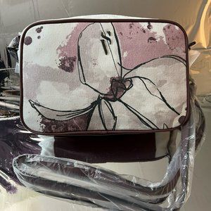 Simply Vera Vera Wang Camera Bag